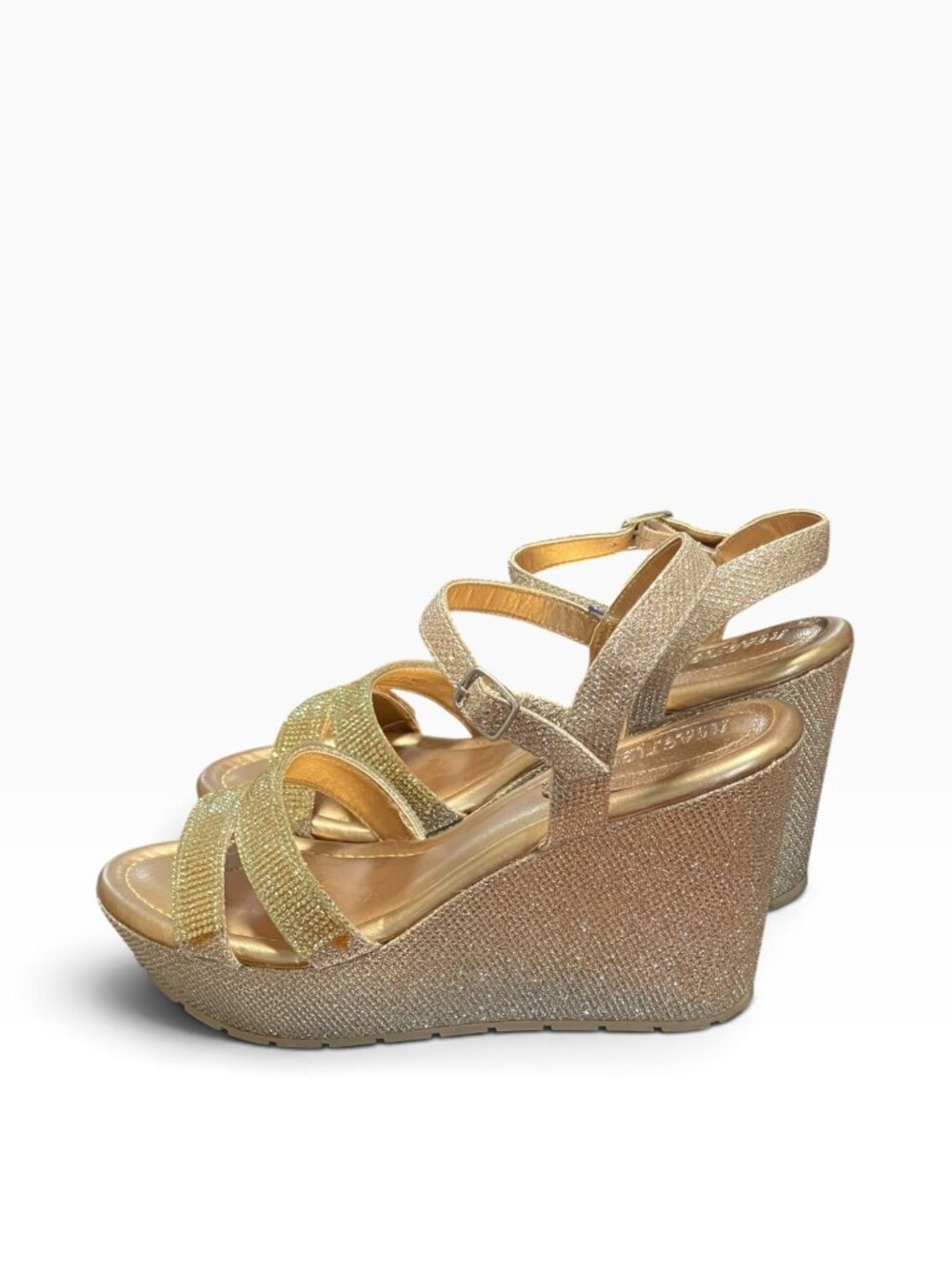 Reaction kenneth cole Women gold glitter platform wedge sandals Size 8.5
